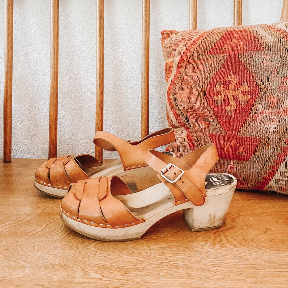 Swedish Hasbeens clogs